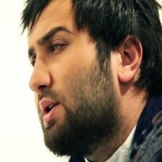 دنیا رو عاشق میکنم