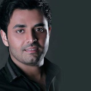 غنچه های سرخ
